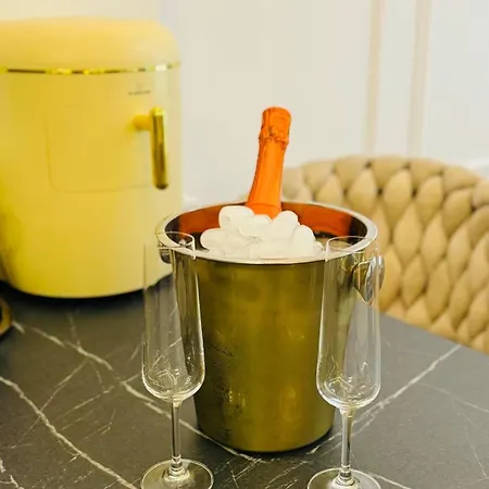 White Sea Premium Mamaia Nord Апартаменты