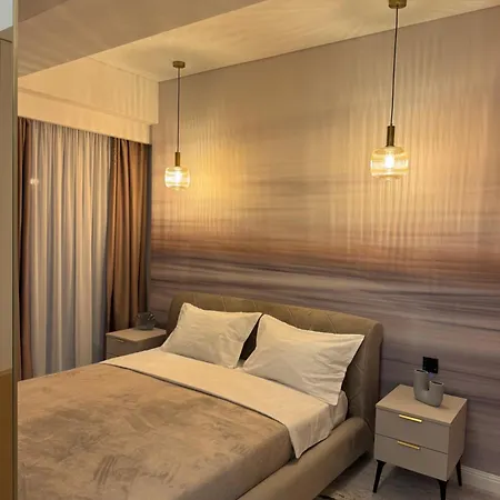 White Sea Premium Mamaia Nord 那沃达利