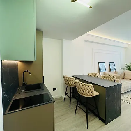 White Sea Premium Mamaia Nord 那沃达利