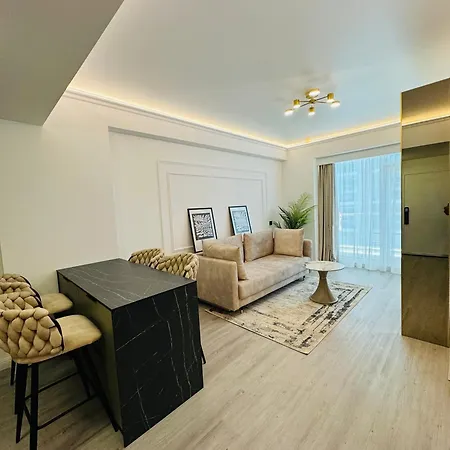 White Sea Premium Mamaia Nord 那沃达利