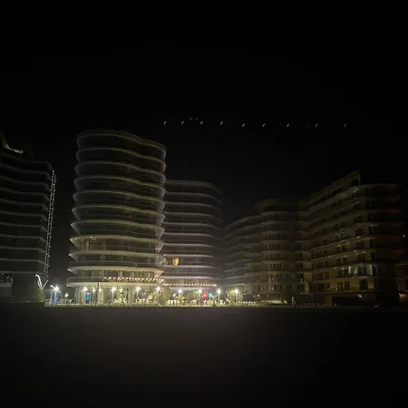 White Sea Premium Mamaia Nord 那沃达利