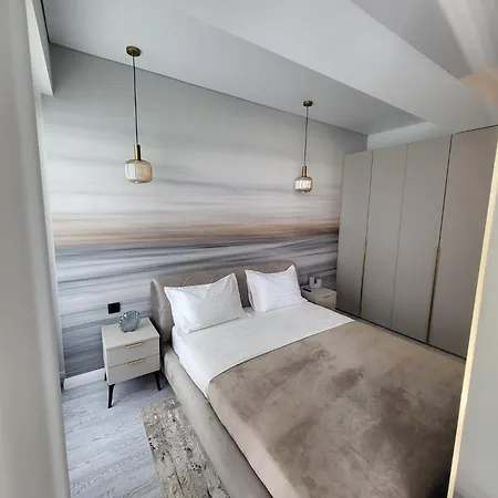 White Sea Premium Mamaia Nord Апартаменты Нэводари