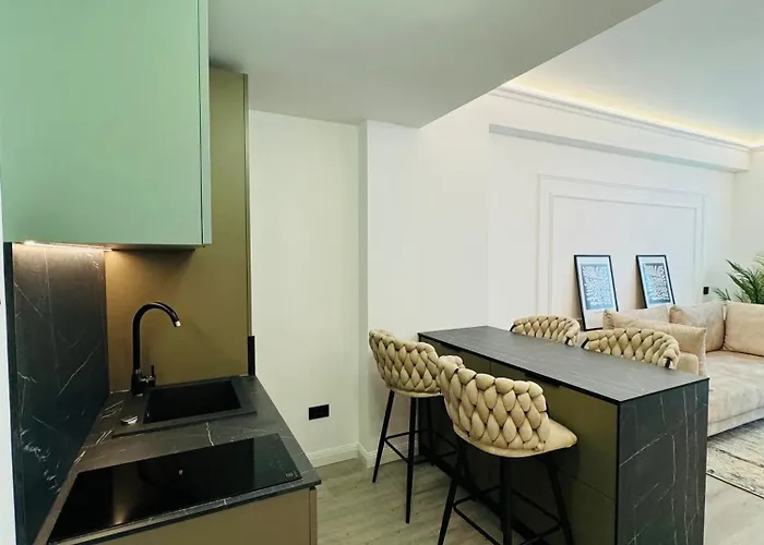 White Sea Premium Mamaia Nord 那沃达利