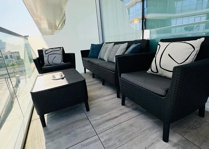 White Sea Premium Mamaia Nord 公寓 那沃达利