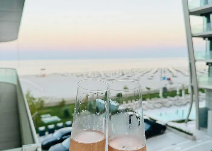 White Sea Premium Mamaia Nord *